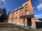 Mehrfamilienhaus mit Potential - Außenansicht_2