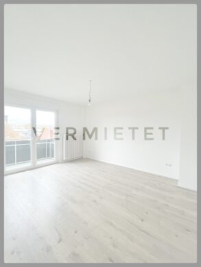 Doppelte Freude: Frisch renovierte Wohnung mit zwei Balkonen!, 68163 Mannheim, Wohnung