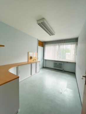 Helle Praxisräume mit viel Potential!, 67065 Ludwigshafen am Rhein, Praxisfläche