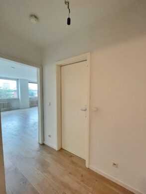 Helle & geräumige 1-Zimmer-Wohnung!, 67059 Ludwigshafen am Rhein, Wohnung